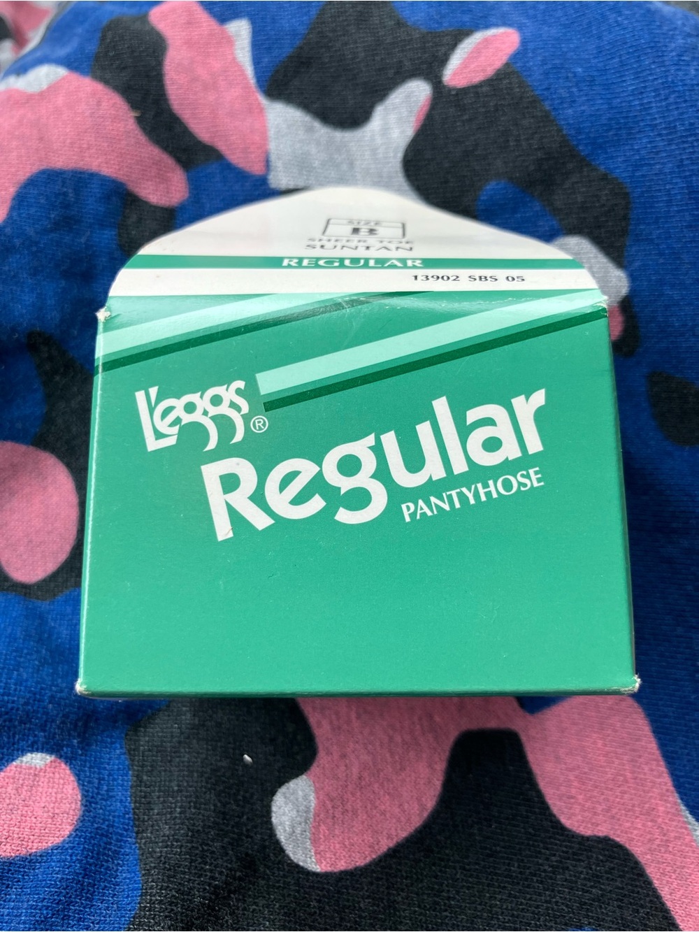 Vintage Leggs  Regular Control Top Ephemera Receipt, 4 Boxes Movie Prop
